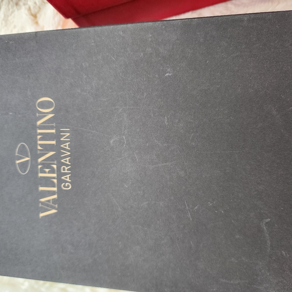 VALENTINO - Picture 13 of 13